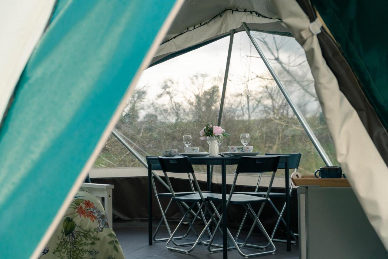 Little River Glamping Ballymoney Εξωτερικό φωτογραφία