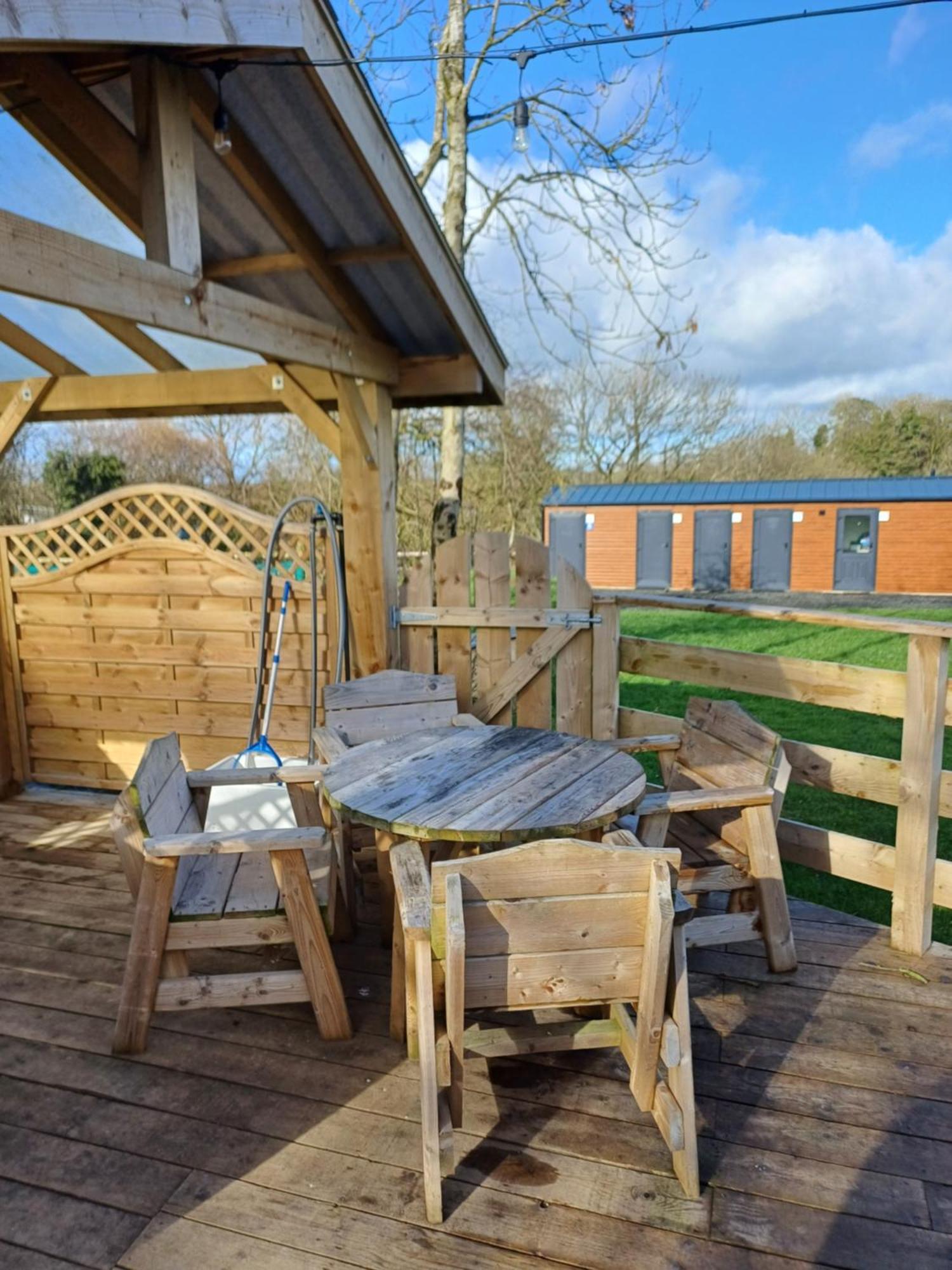 Little River Glamping Ballymoney Εξωτερικό φωτογραφία