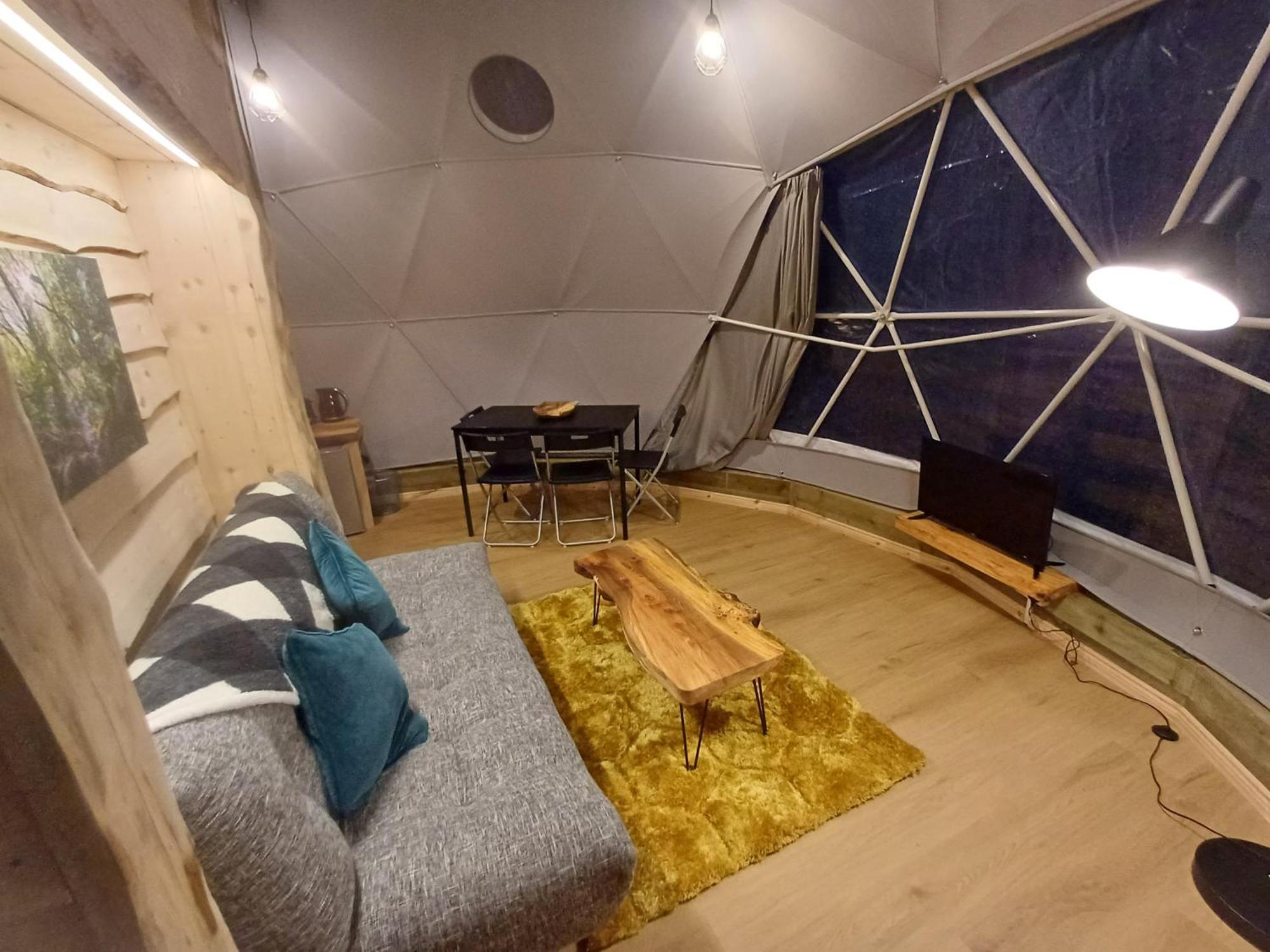 Little River Glamping Ballymoney Εξωτερικό φωτογραφία